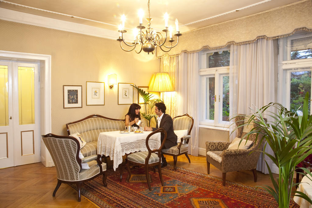 Hotel Westend 3*